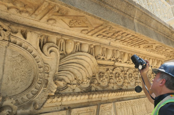 Capturing intricate stone carvings in sunlight