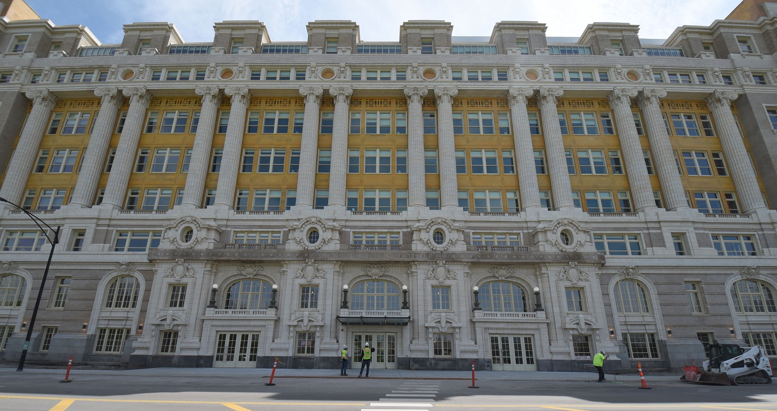 restored-cook-county-hospital-ChicagoPhotographer-shutterstock_1890340393